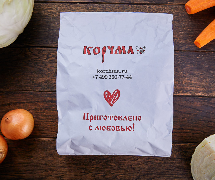 Замороженные вареники с тушеной капустой