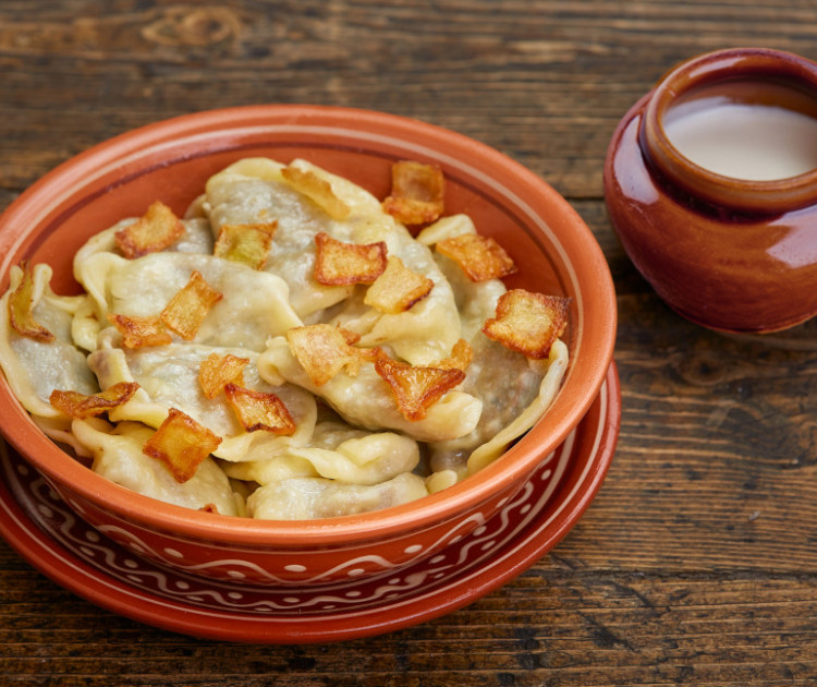 Фирменные вареники с потрошками и грибами (2 порции)