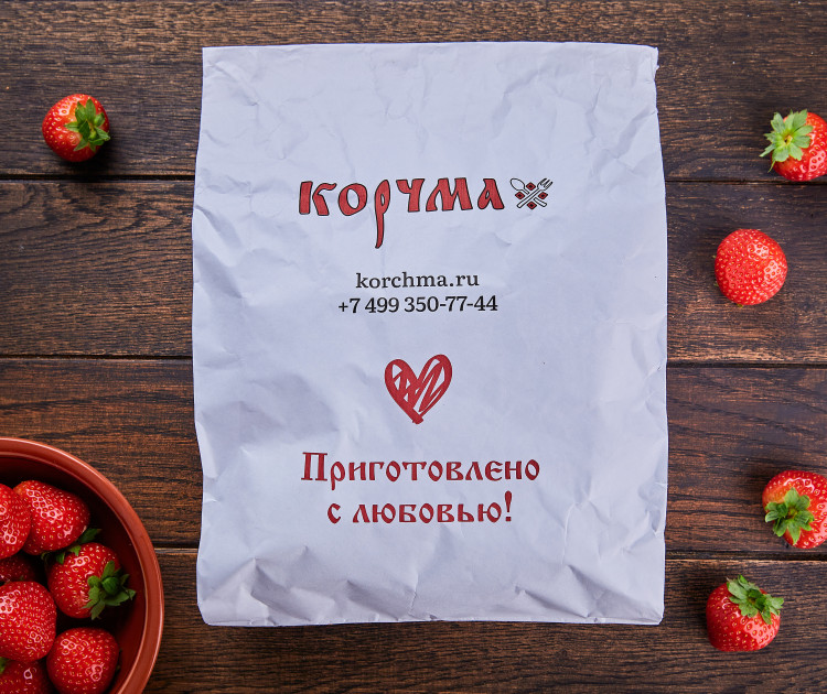Замороженные вареники с клубникой